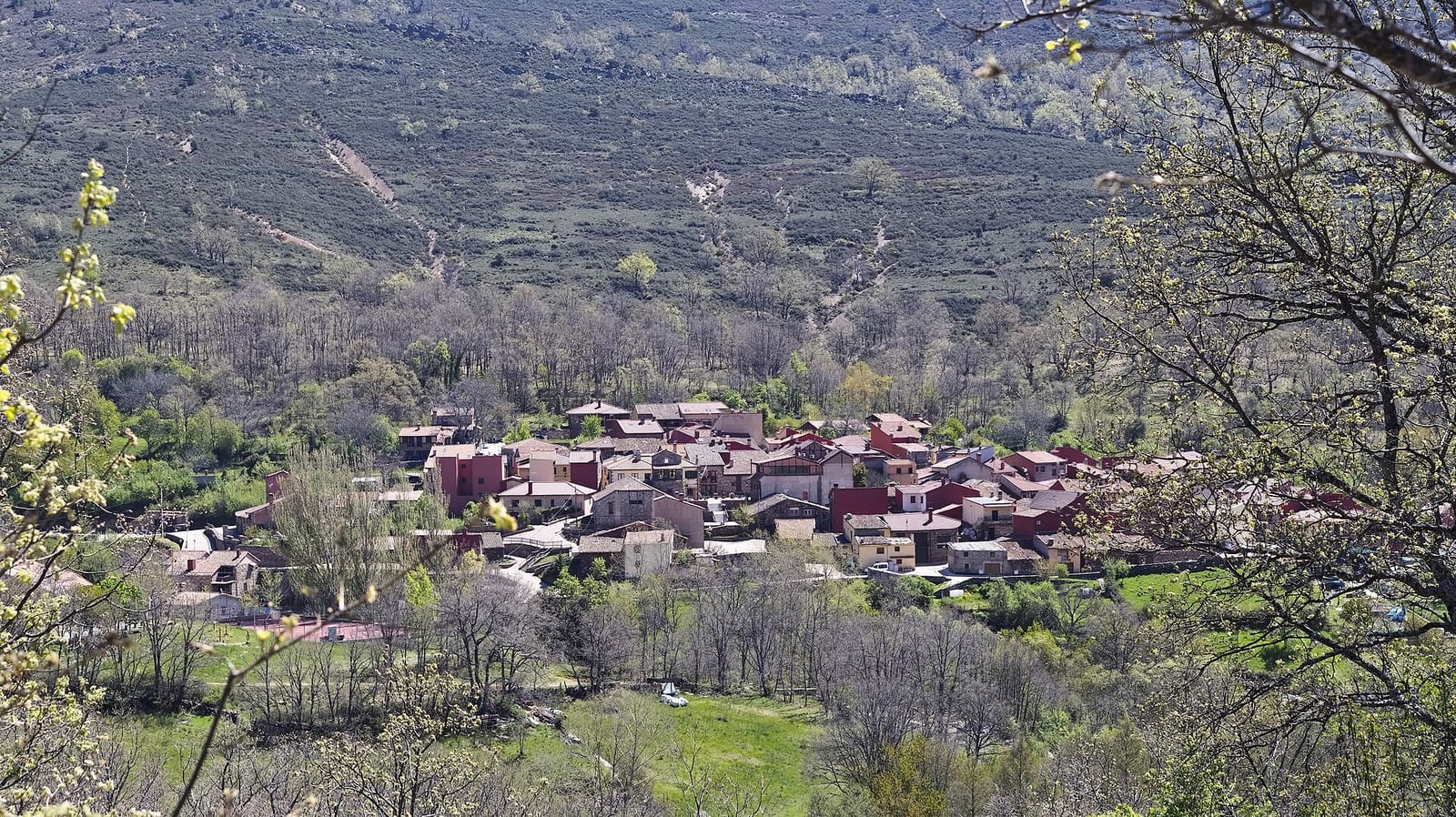 Vista de Puebla de la Sierra